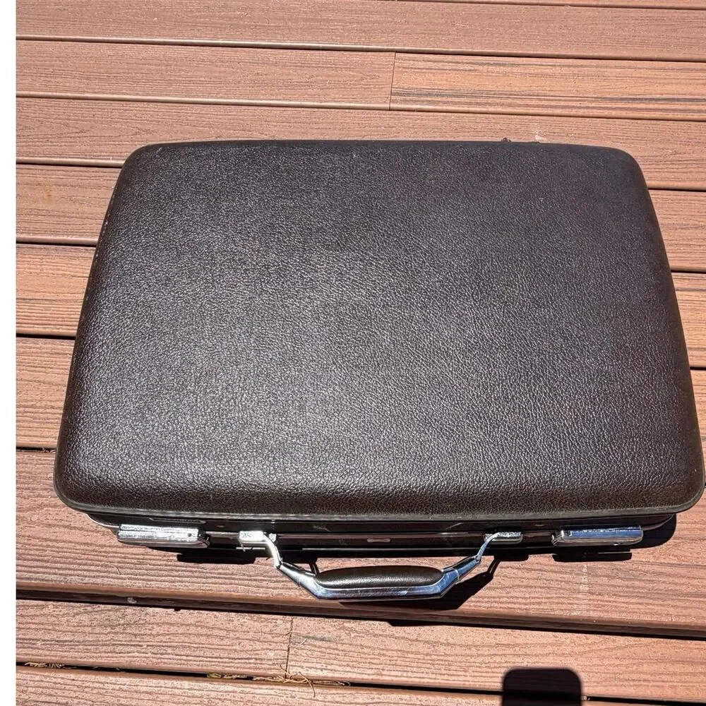 Vintage American Tourister Attache Briefcase Brown Hardside Locking Case w/Key